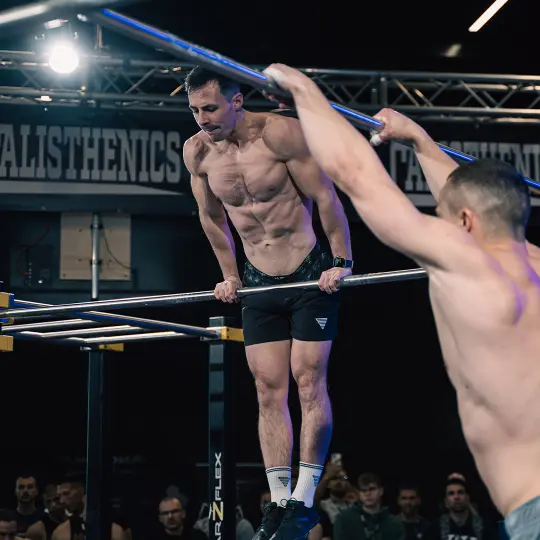 Muscle up during endurance calisthenics cup competition